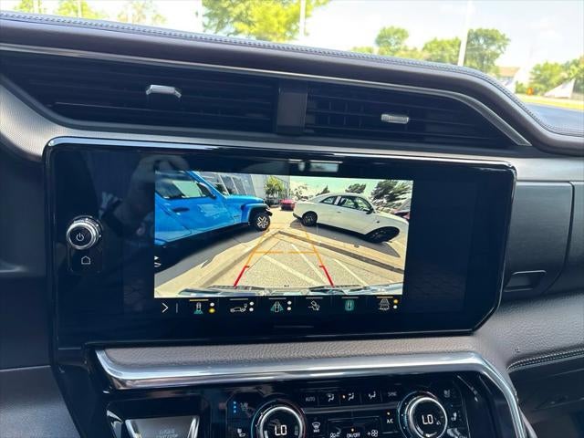 2023 GMC Sierra 1500 4WD Crew Cab Short Box Denali