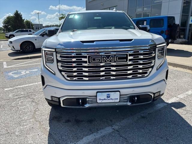 2023 GMC Sierra 1500 4WD Crew Cab Short Box Denali