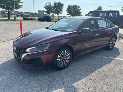 2025 Nissan Altima SV FWD