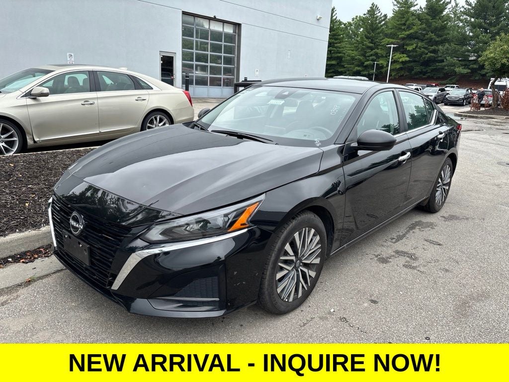 2025 Nissan Altima SV FWD