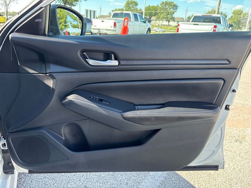 2025 Nissan Altima SV AWD