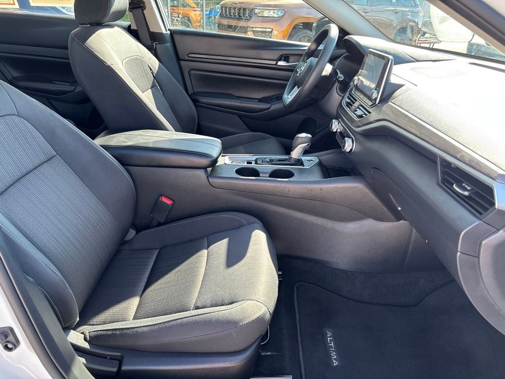 2025 Nissan Altima SV AWD