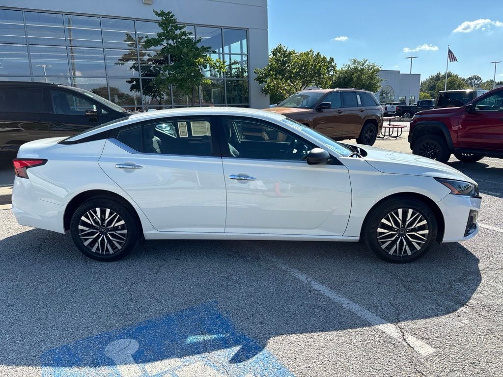 2025 Nissan Altima SV AWD