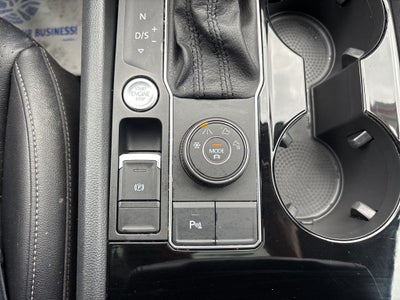 2019 Volkswagen Atlas 3.6L V6 SEL R-Line R-Line