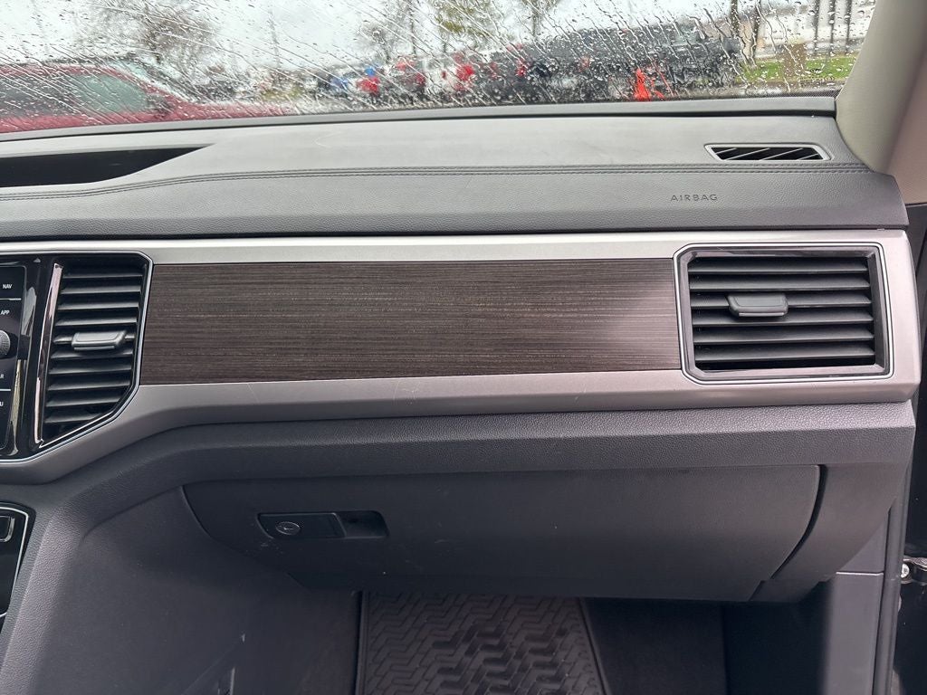 2019 Volkswagen Atlas 3.6L V6 SEL R-Line R-Line