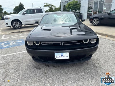 2015 Dodge Challenger SXT