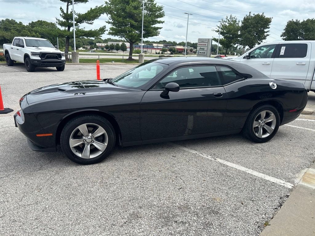 2015 Dodge Challenger SXT