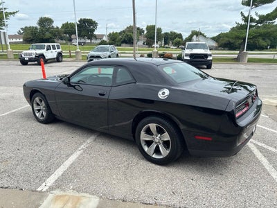 2015 Dodge Challenger SXT