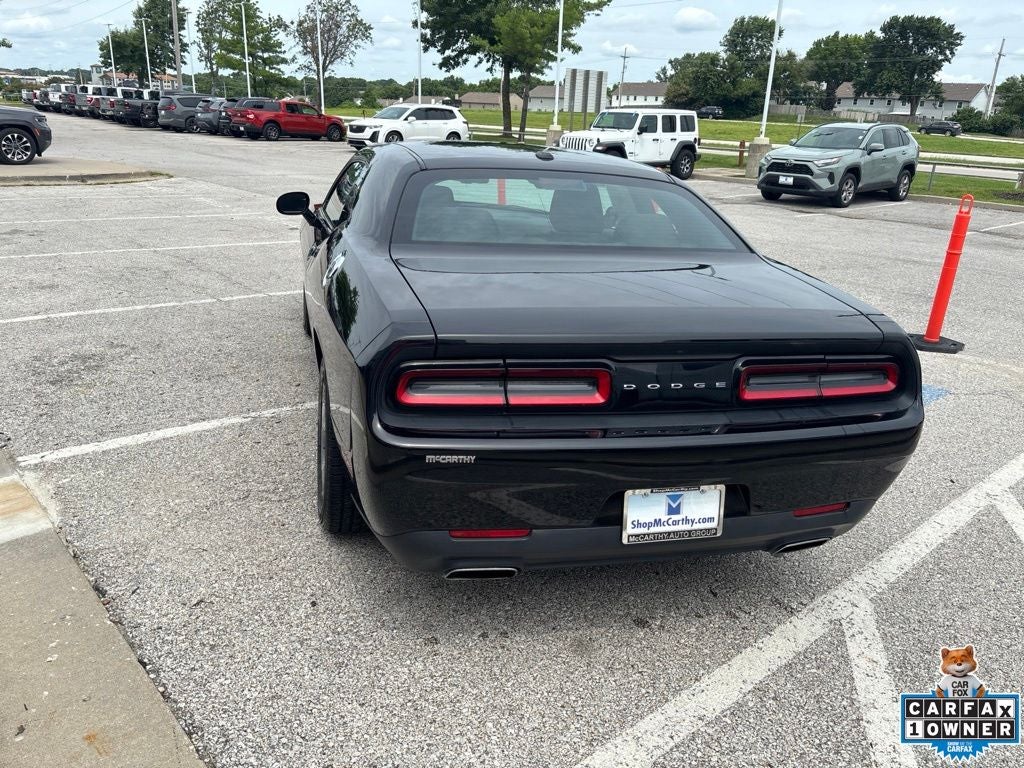 2015 Dodge Challenger SXT