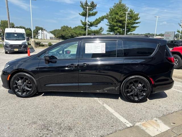 2025 Chrysler Pacifica Limited