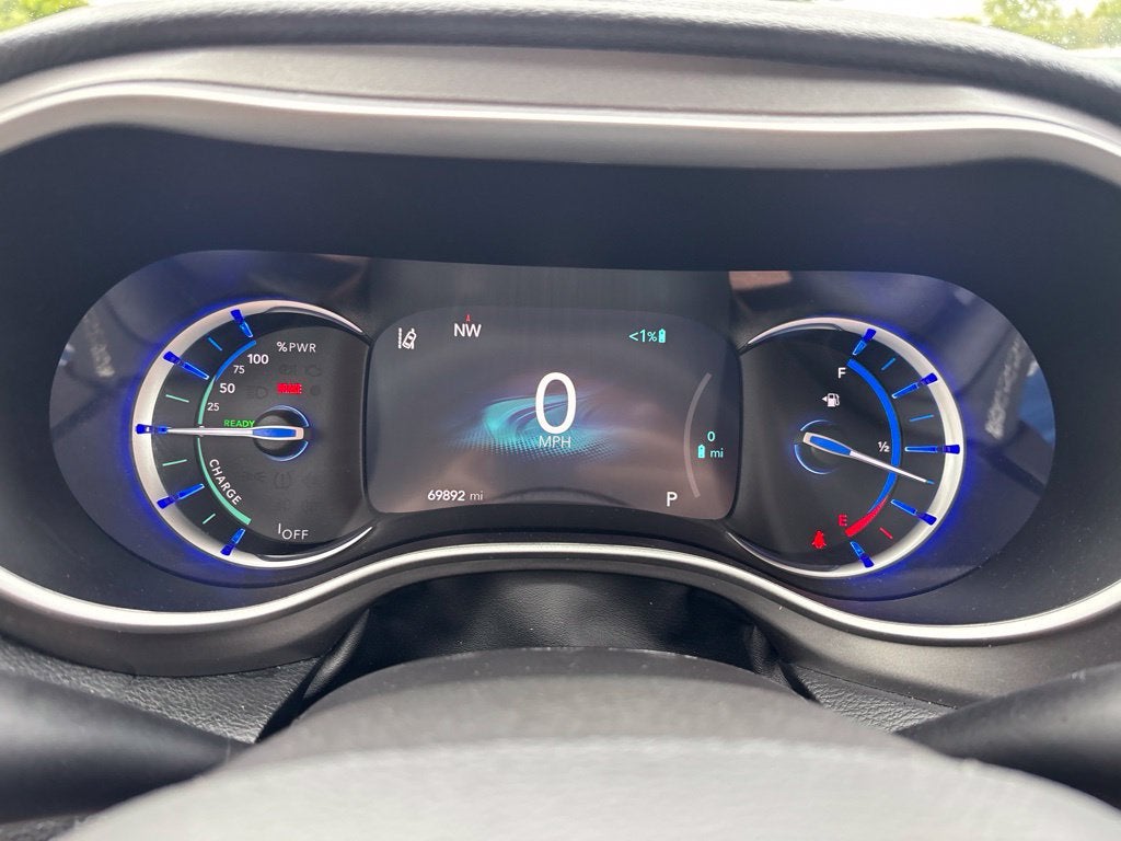 2024 Chrysler Pacifica Hybrid Select