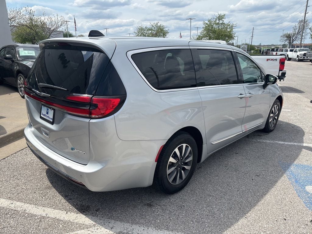 2023 Chrysler Pacifica Hybrid Limited