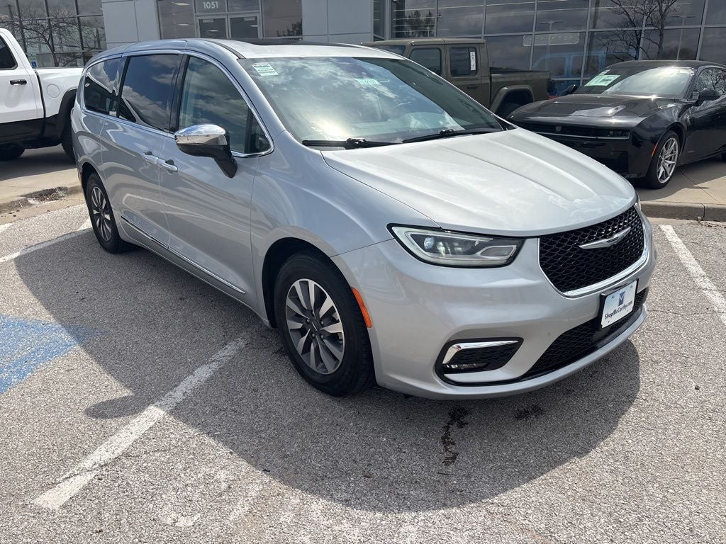 2023 Chrysler Pacifica Hybrid Limited