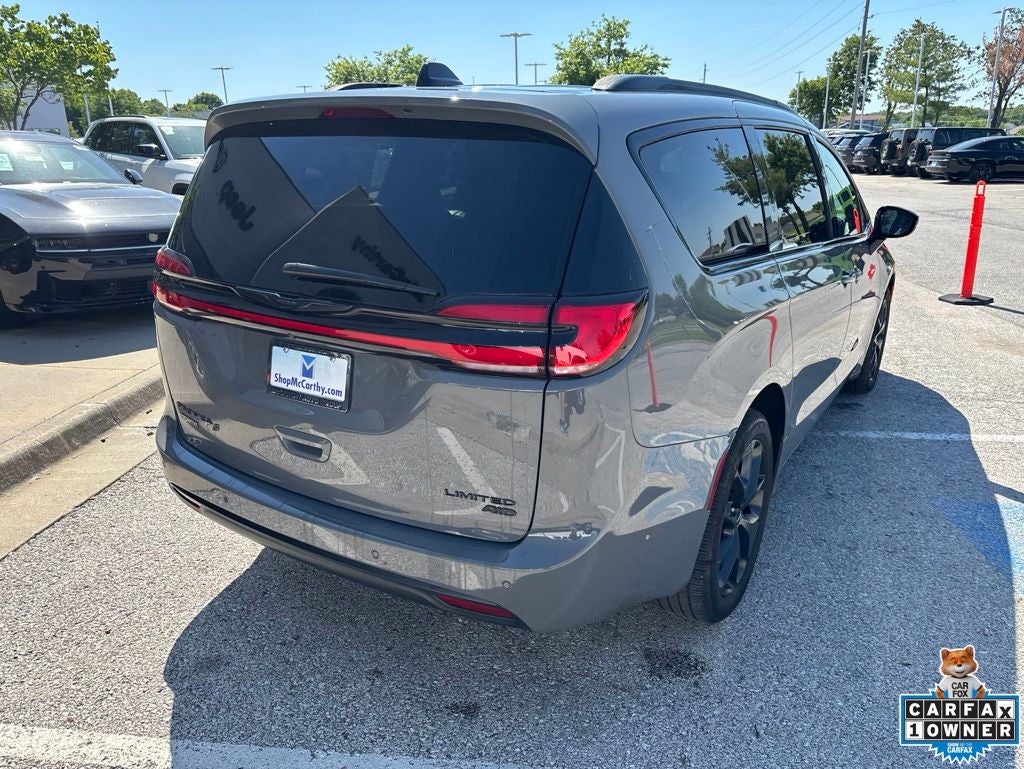 2025 Chrysler Pacifica Limited