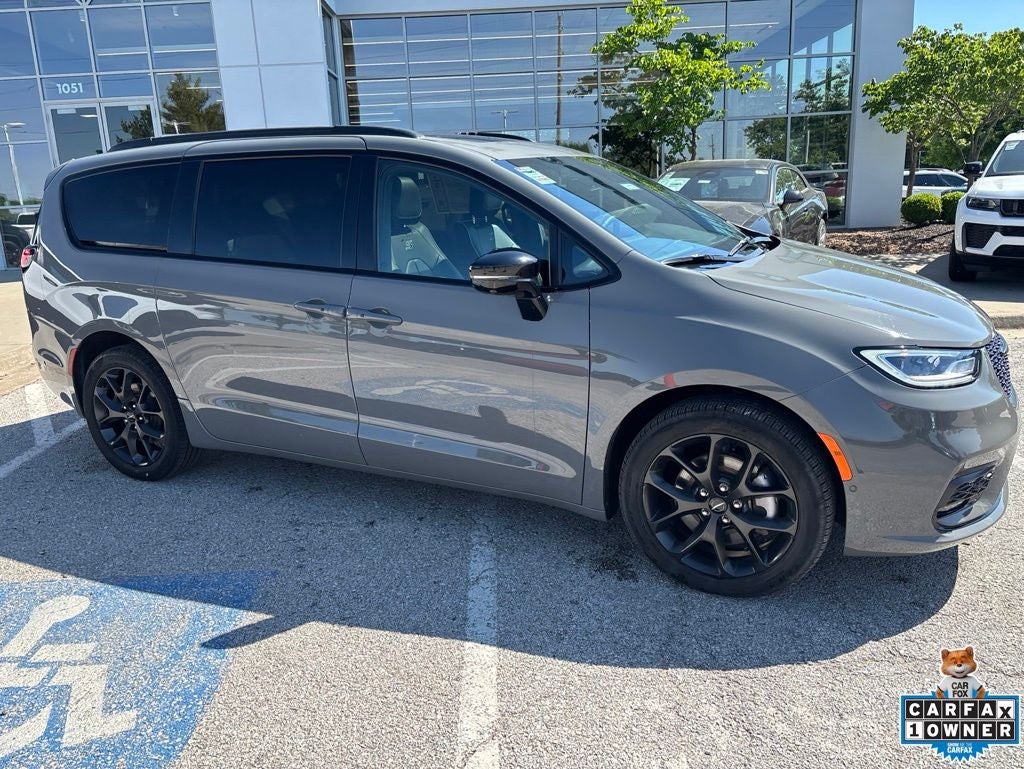 2025 Chrysler Pacifica Limited