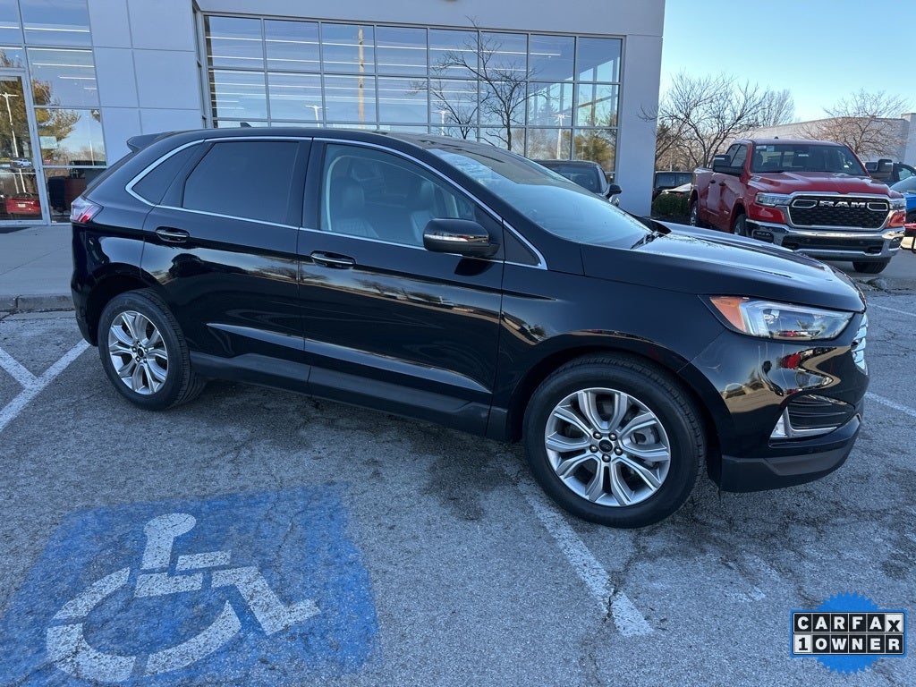 2024 Ford Edge Titanium