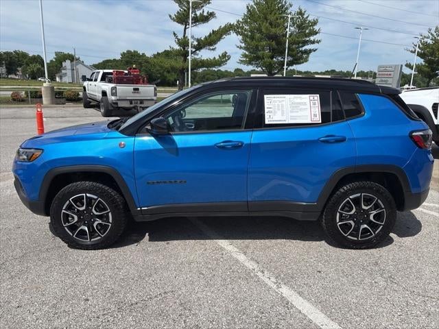 2025 Jeep Compass Trailhawk 4x4