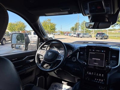 2023 RAM 3500 Laramie Crew Cab 4x4 8' Box