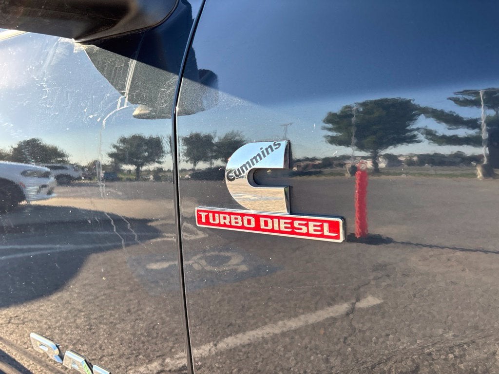 2026 RAM 3500 Laramie Mega Cab 4x4 6'4' Box