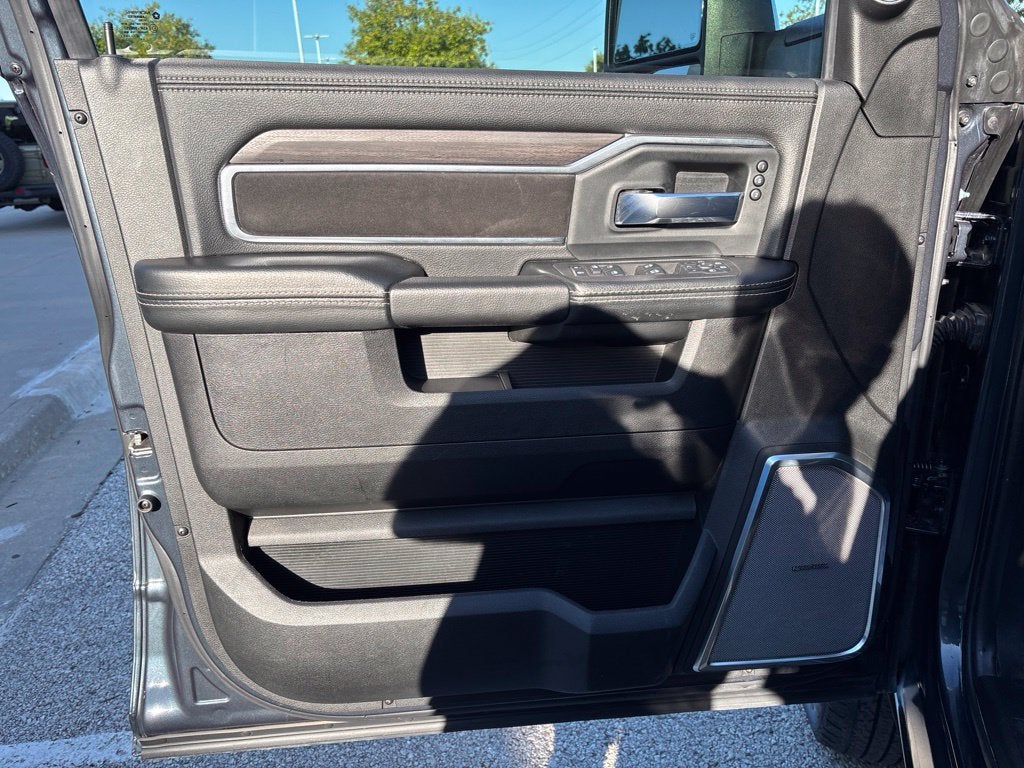 2026 RAM 3500 Laramie Mega Cab 4x4 6'4' Box