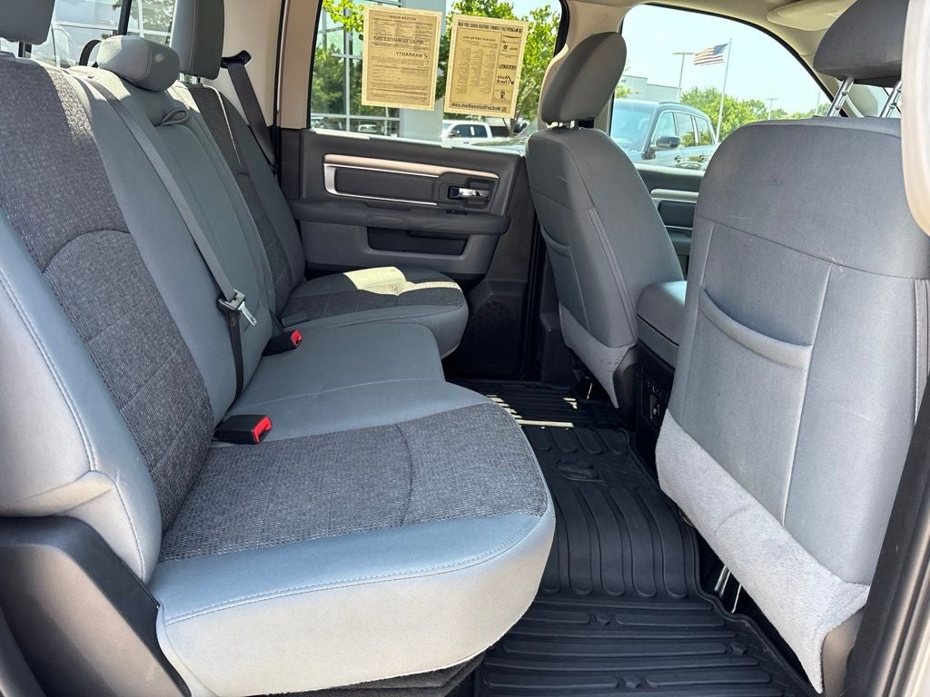 2018 RAM 1500 Big Horn Crew Cab 4x4 5'7' Box