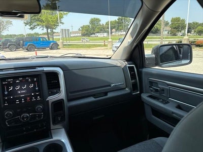 2018 RAM 1500 Big Horn Crew Cab 4x4 5'7' Box