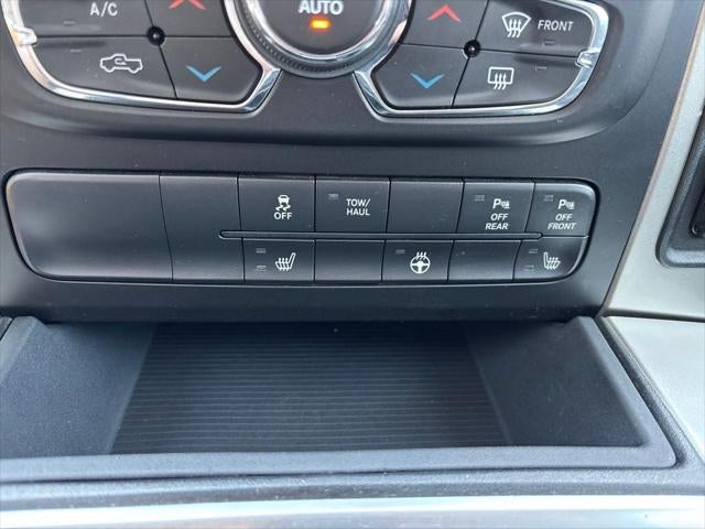 2018 RAM 1500 Big Horn Crew Cab 4x4 5'7' Box