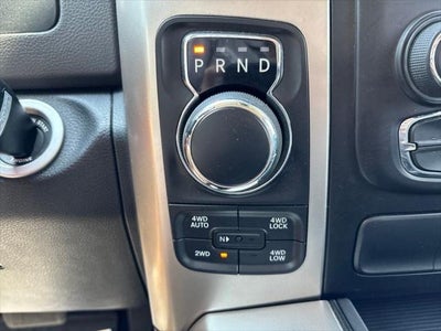 2018 RAM 1500 Big Horn Crew Cab 4x4 5'7' Box