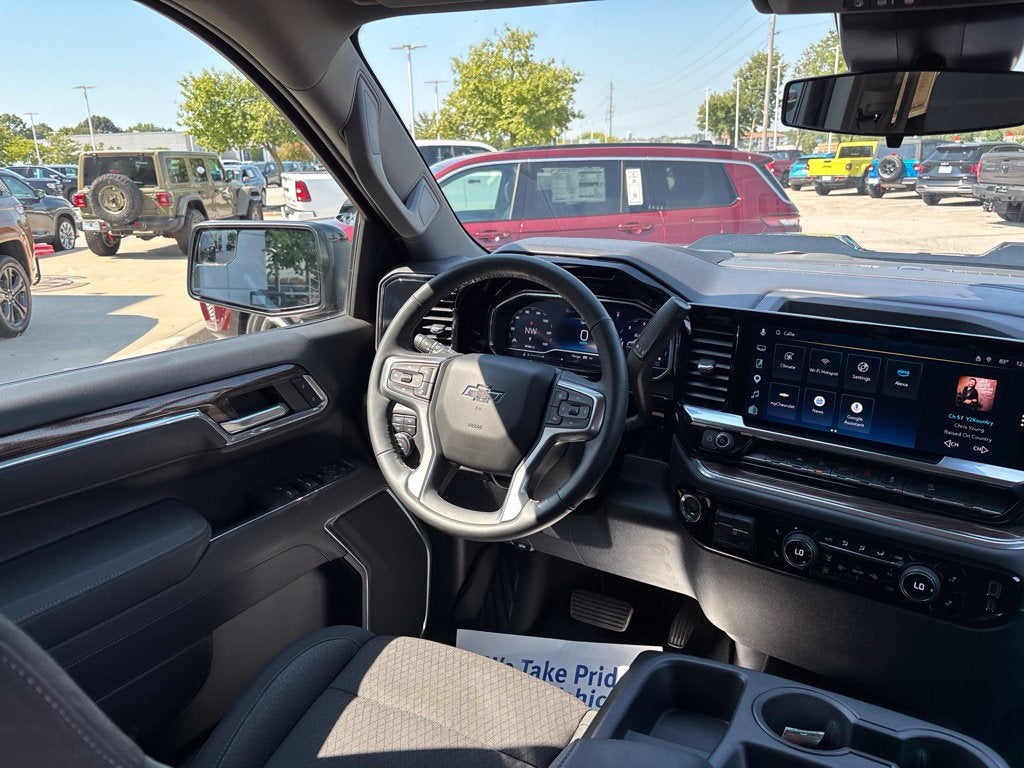 2025 Chevrolet Silverado 1500 LT Trail Boss