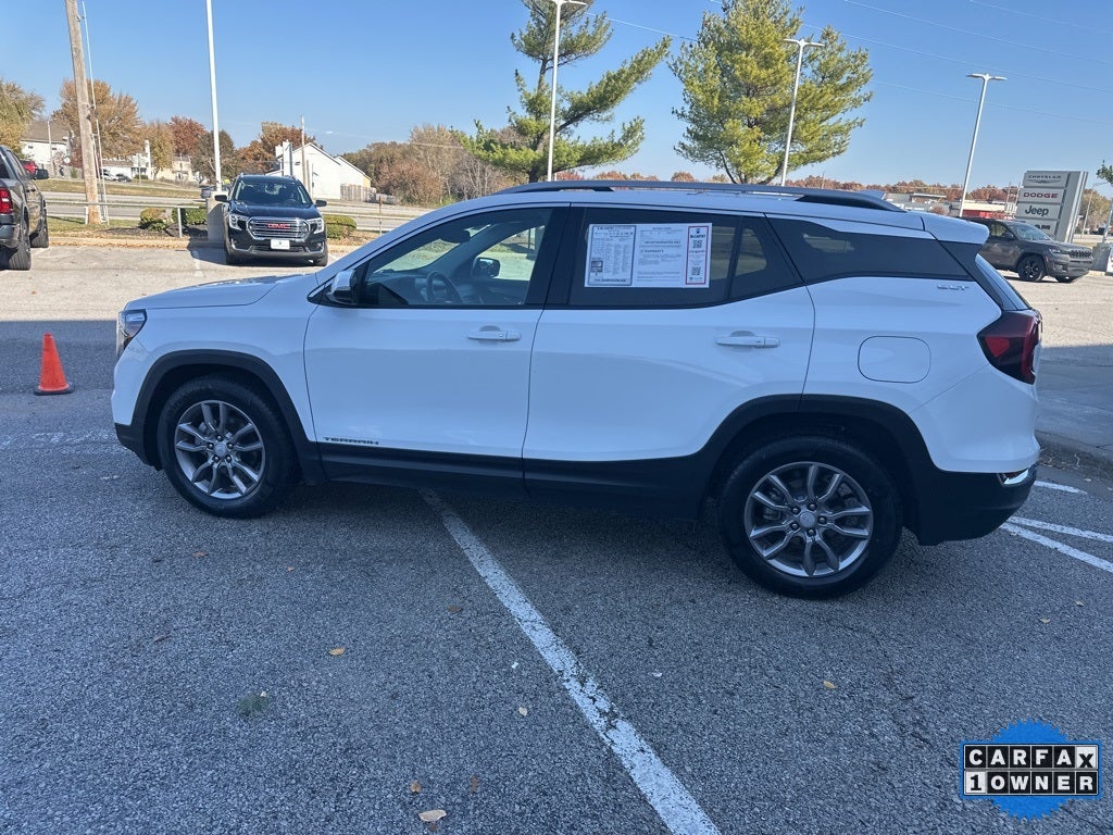 2024 GMC Terrain SLT