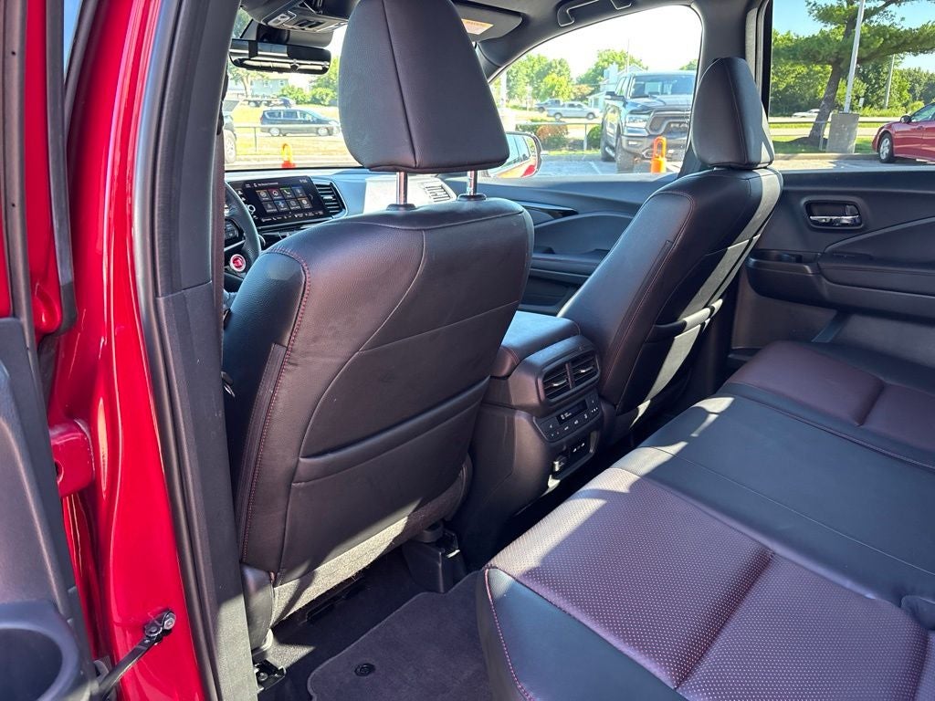 2025 Honda Ridgeline Black Edition