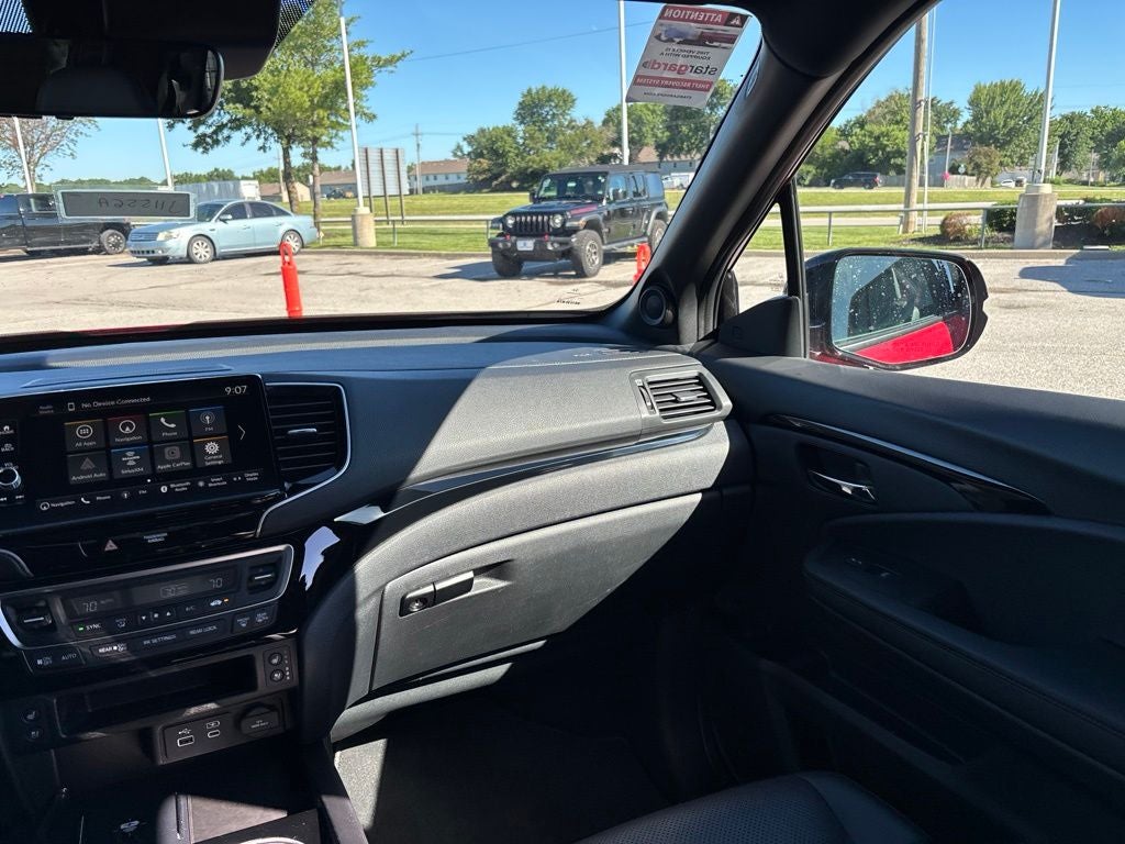 2025 Honda Ridgeline Black Edition