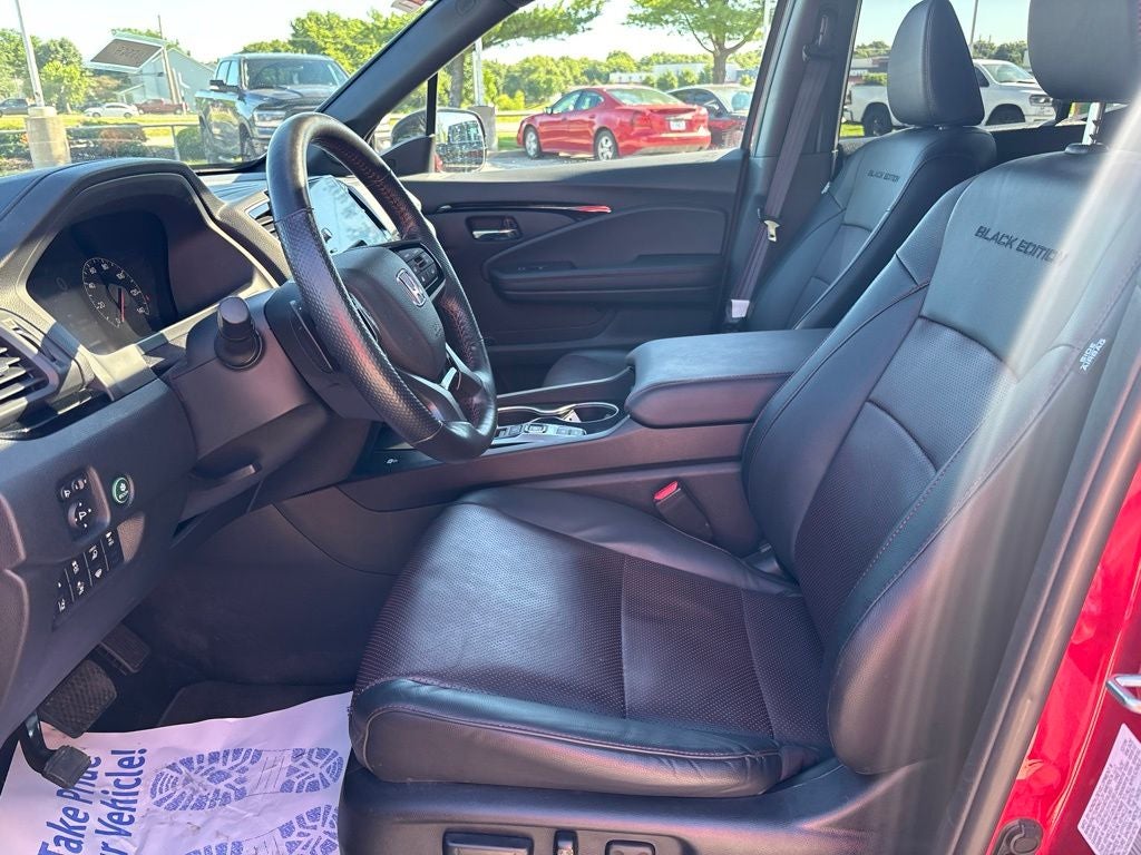 2025 Honda Ridgeline Black Edition
