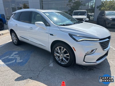2024 Buick Enclave Essence