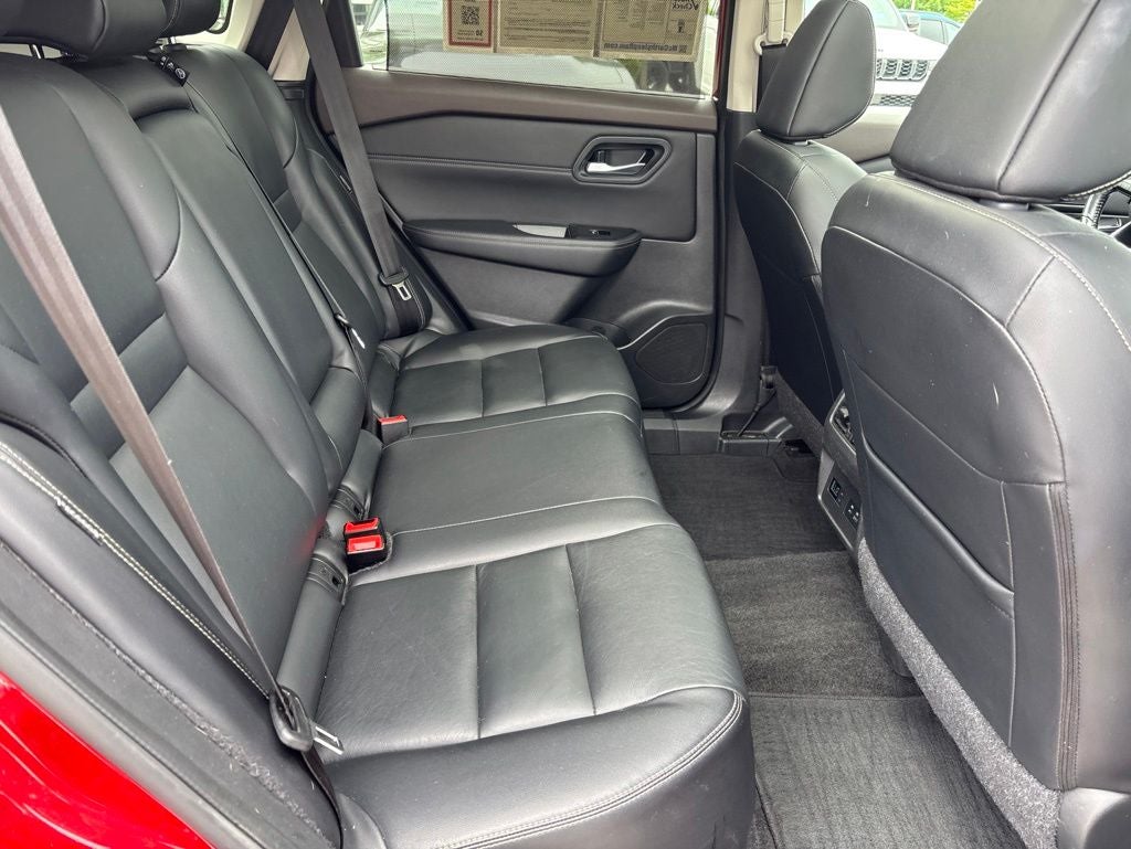 2023 Nissan Rogue SL FWD
