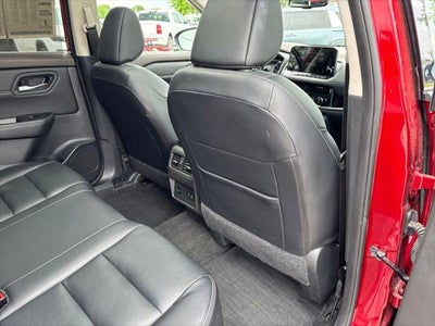 2023 Nissan Rogue SL FWD