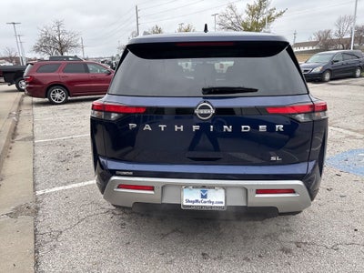 2025 Nissan Pathfinder SL