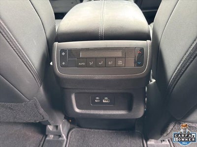 2025 Nissan Pathfinder SL FWD