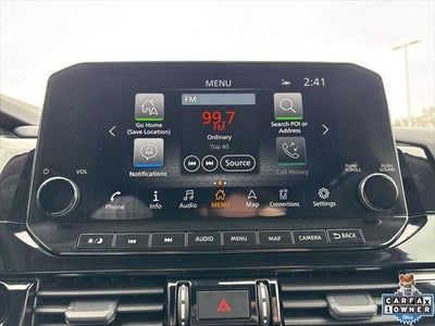 2025 Nissan Pathfinder SL FWD