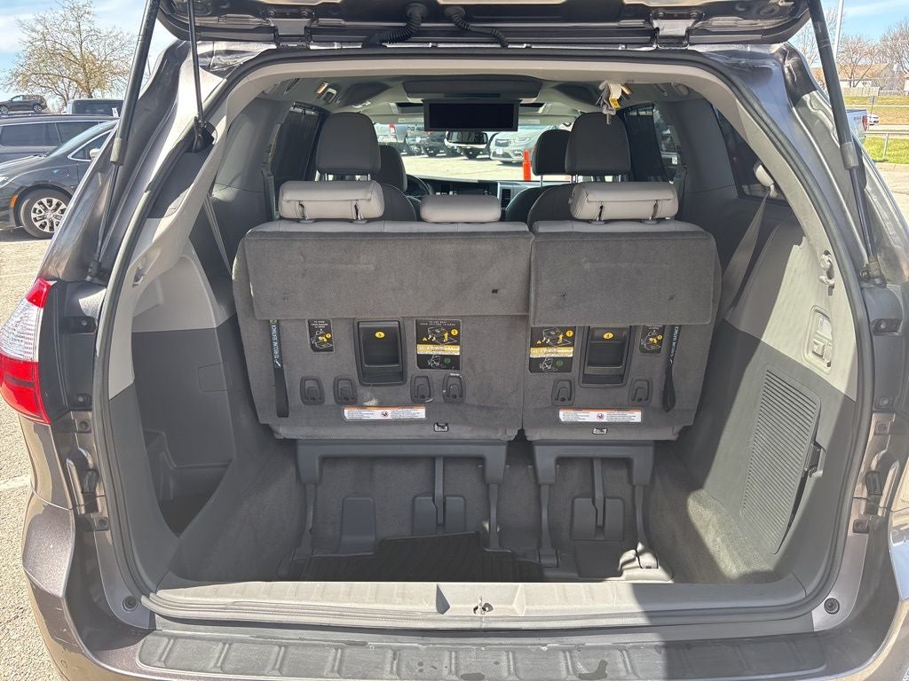 2018 Toyota Sienna XLE Premium 7 Passenger