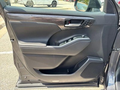2024 Toyota Highlander Limited
