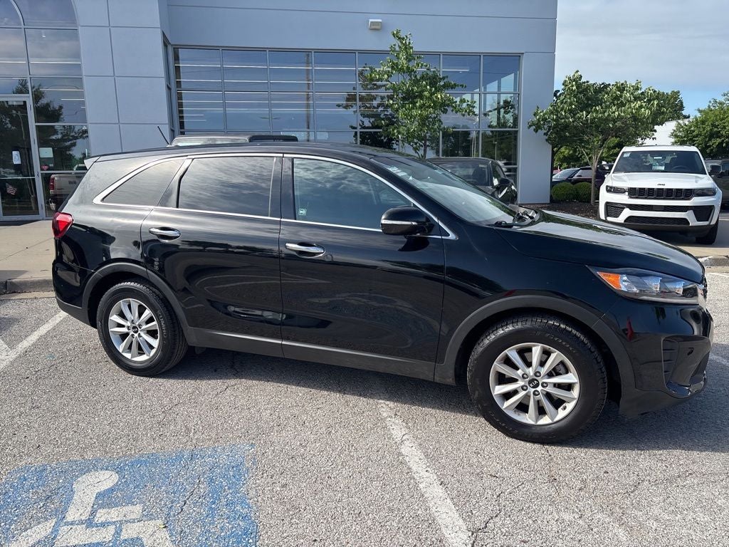 2020 Kia Sorento LX