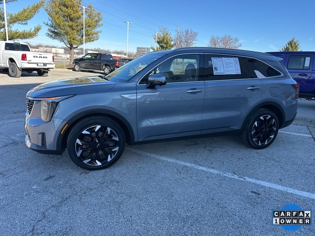 2025 Kia Sorento SX