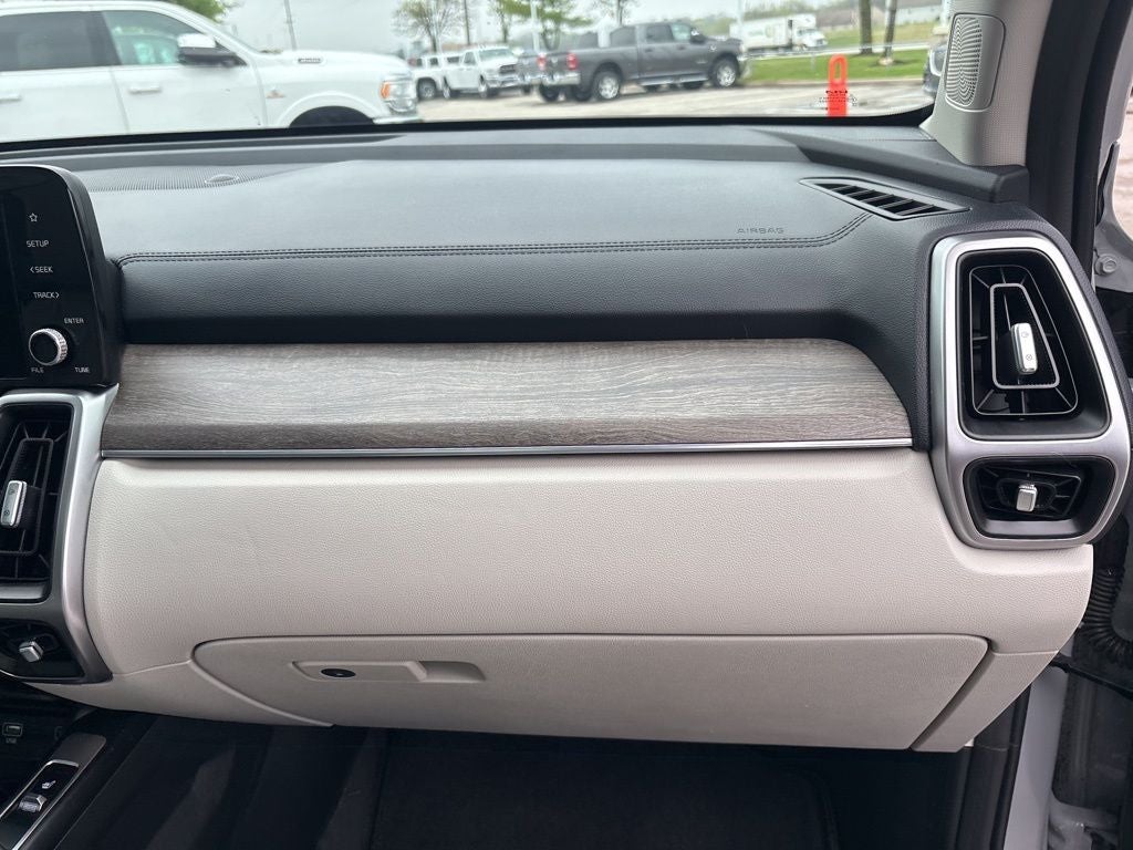 2022 Kia Sorento S