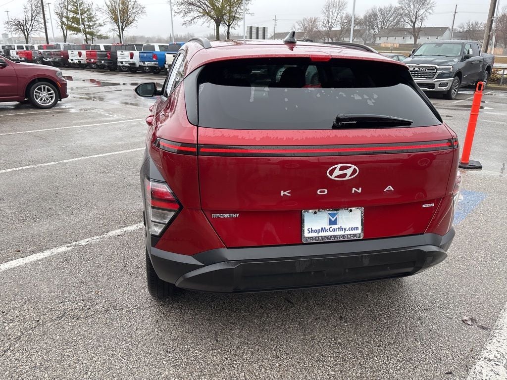 2025 Hyundai KONA SEL
