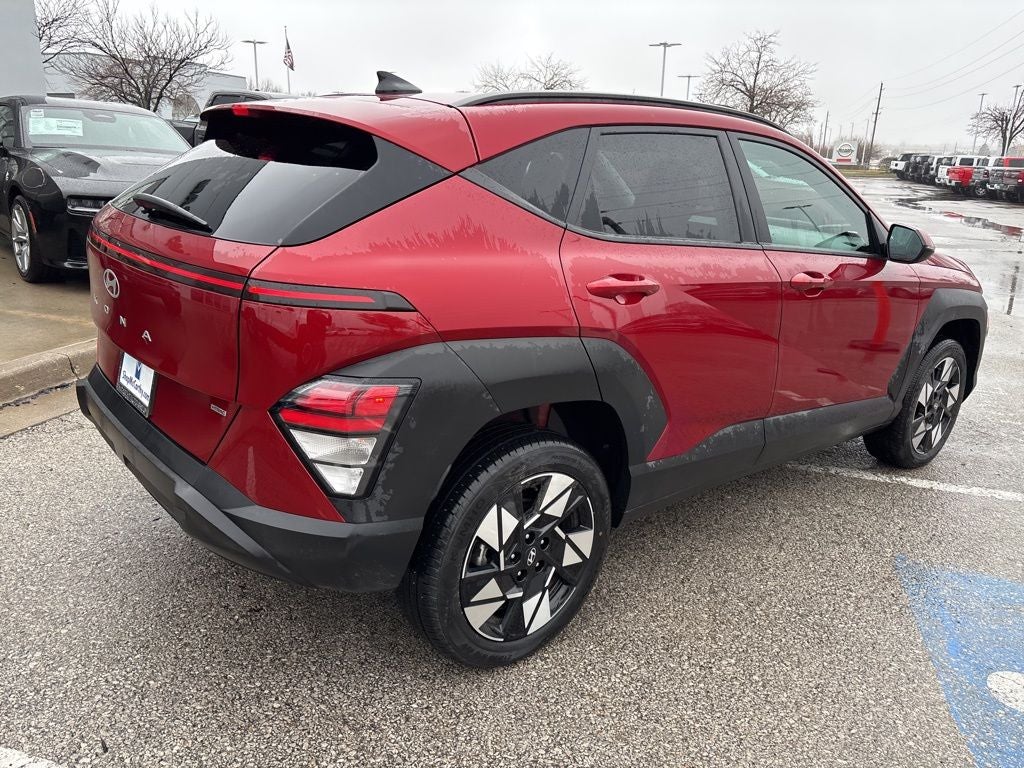 2025 Hyundai KONA SEL