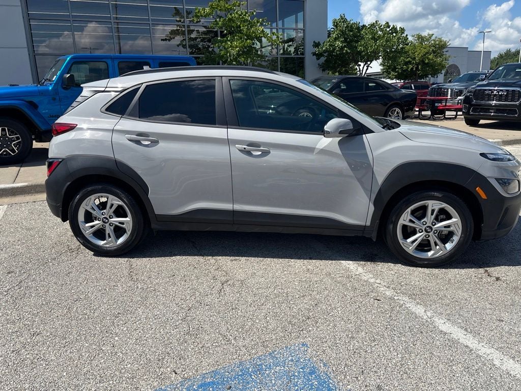 2023 Hyundai KONA SEL