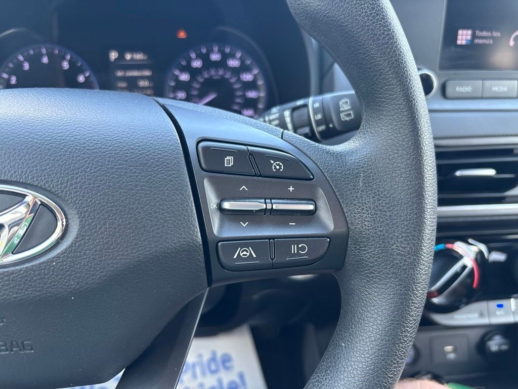2023 Hyundai KONA SEL