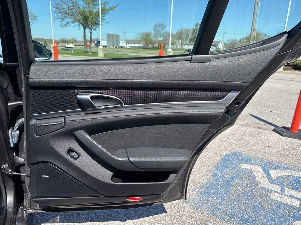 2012 Porsche Panamera 4S