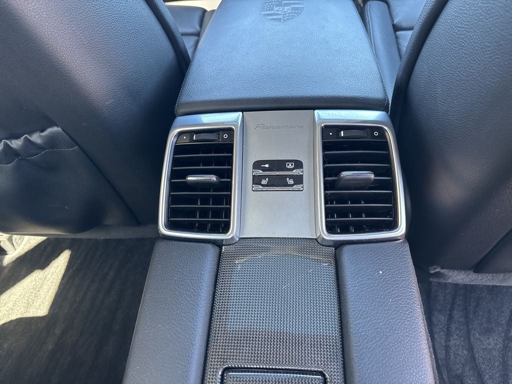 2012 Porsche Panamera 4S